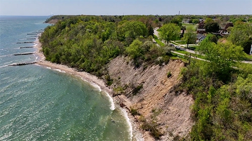 Sheridan Park bluffs 