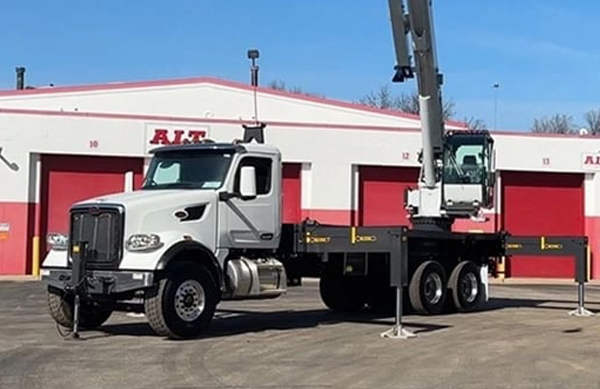 NEW 2023 Manitex 30112S