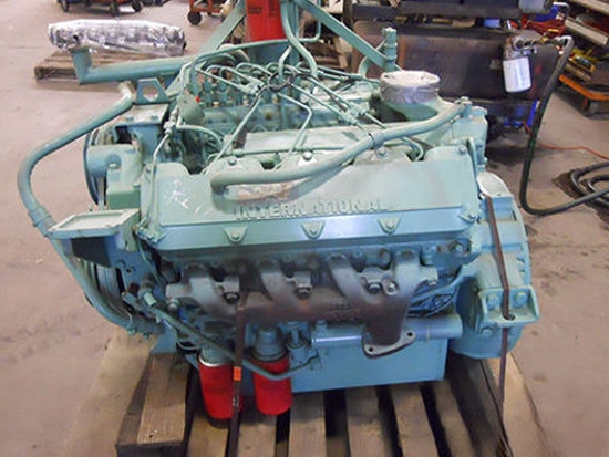 International V8