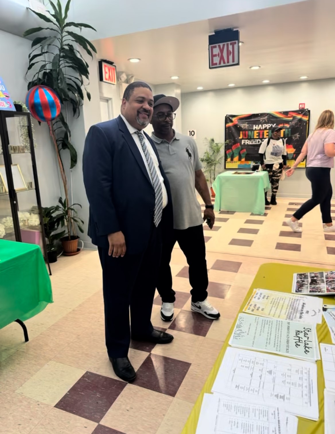 D.A. Bragg stopped by the Isaac’s Center Community Day with Goddard Riverside for their summer kick off festival!