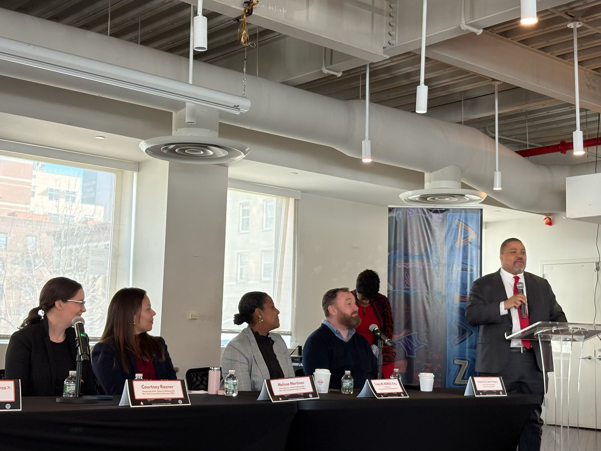 D.A. Bragg joined the North Manhattan Alumnae Chapter of Delta Sigma Theta for a panel discussing the realities of human trafficking in New York City and ways to raise awareness of this serious public safety issue.