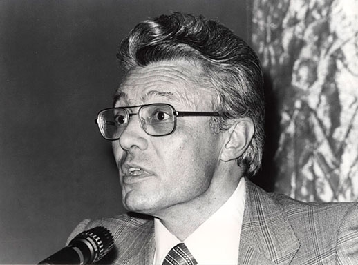 Francisco Ruiz Ramón en 1977 en la Fundación Juan March