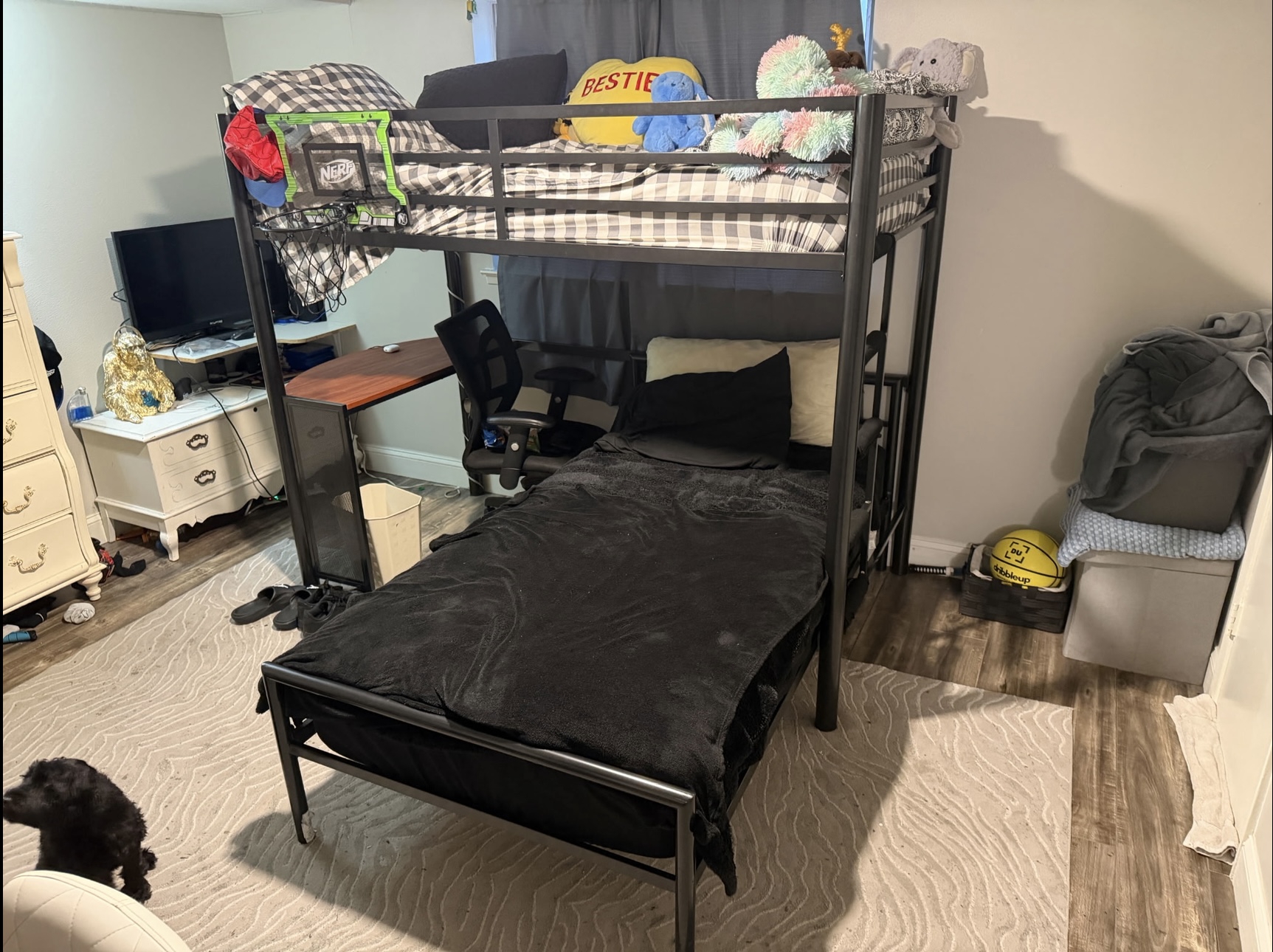 Full bunk bed available for donation